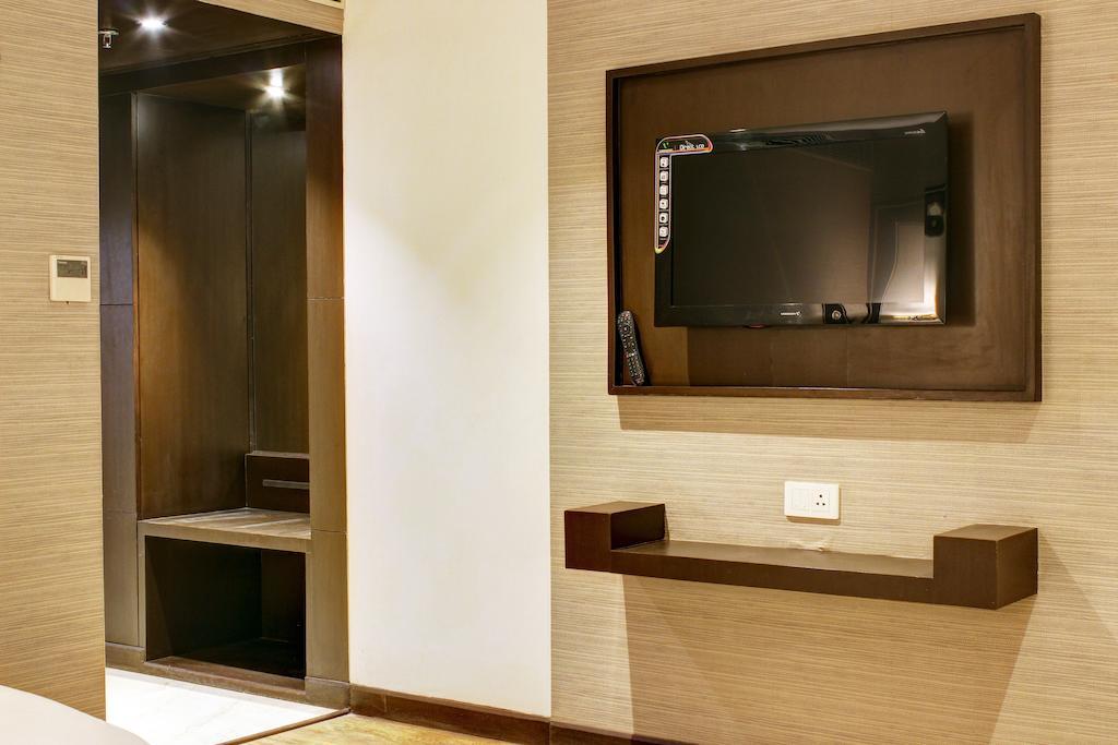 อะวา เซอยา คอนติเนนตัล โฮเต็ล Hotel นิวเดลี ภายนอก รูปภาพ